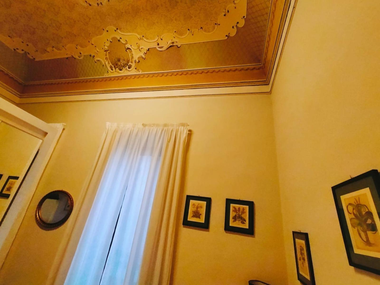 Crociferi B&B Катанія Екстер'єр фото